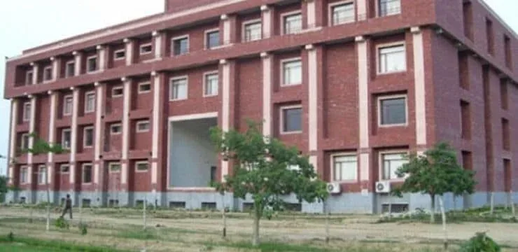 School of Pharmacy and Research Sitapur