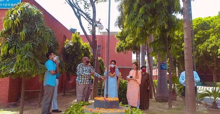 DSEU Pitampura Campus Ground