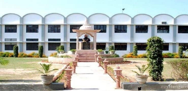 Faculty Of Pharmacy Raja Balwant Singh Engineering Technology Campus Bichpuri Agra