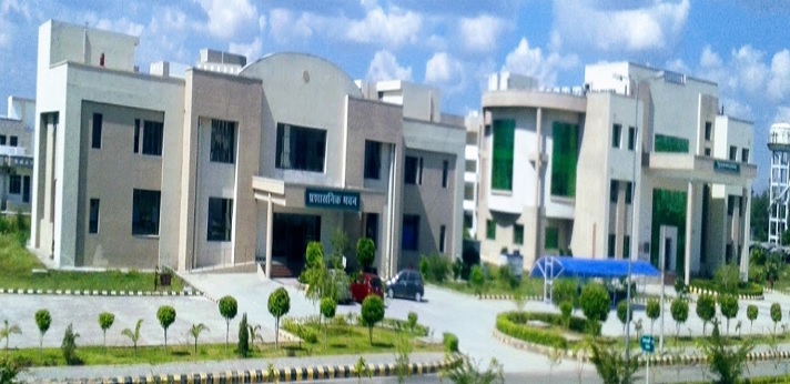 Rani Durgawati Nursing College Banda