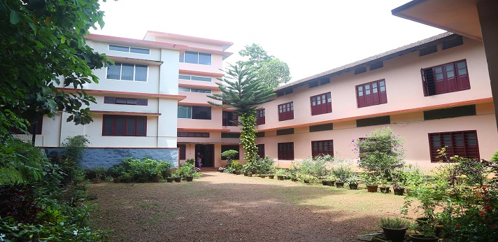 Leyamma Memorial School of Nursing Kottayam