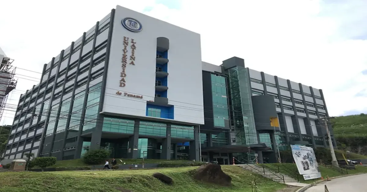 Universidad Latina de Panama