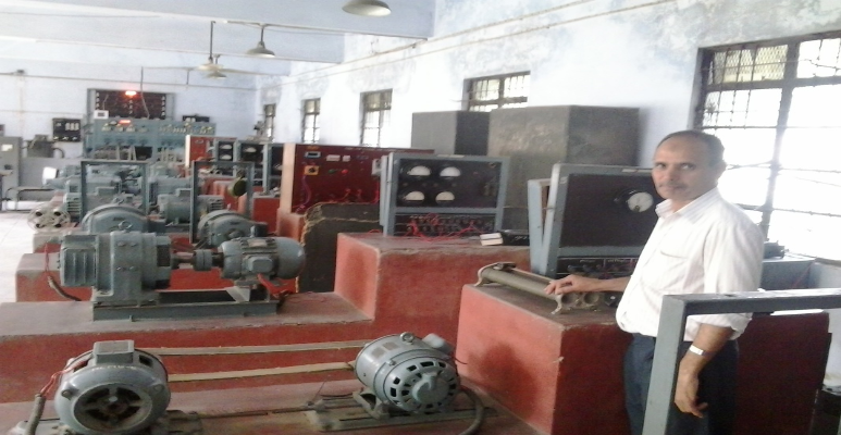 Aligarh Muslim University Machine Lab