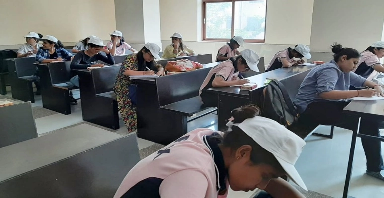 Apex University Jaipur Classroom