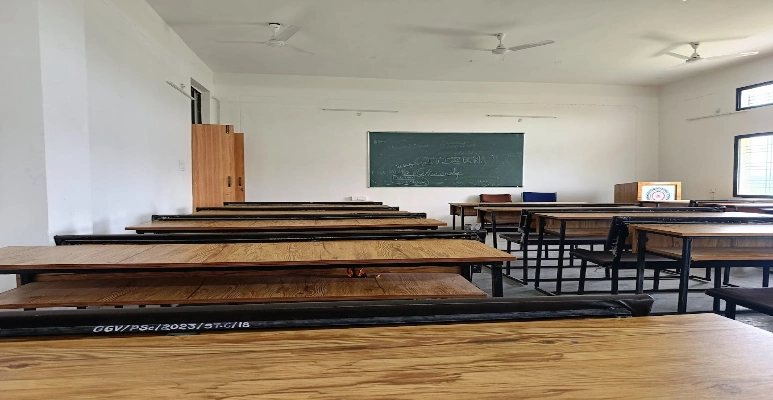 Guru Ghasidas Vishwavidyalaya Bilaspur Classroom