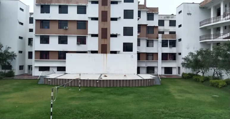 Maharaja Agrasen University Campus