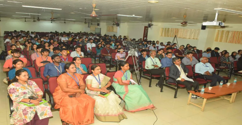 SRM University Kattankulathur Auditorium