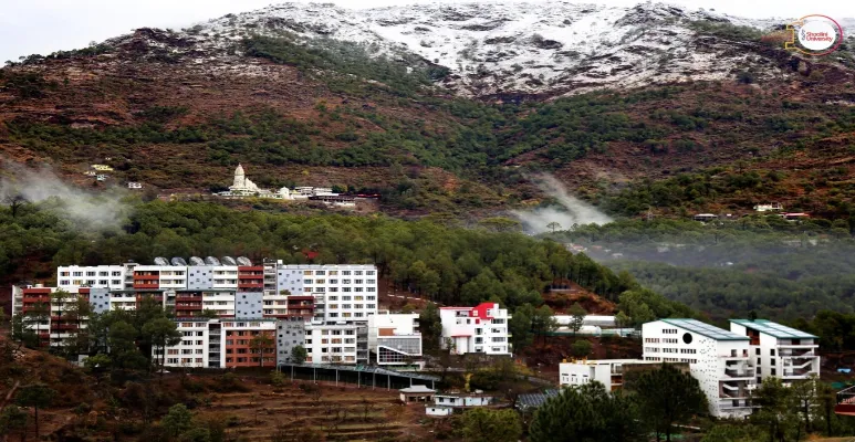 Shoolini University Nature & Campus