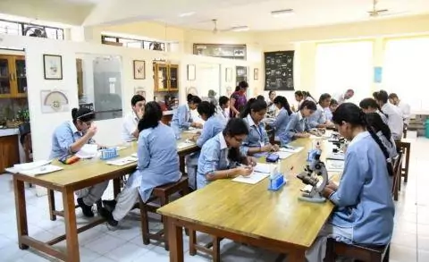 Bal-Bharti-Public-School-Dawarka-lab.JPG