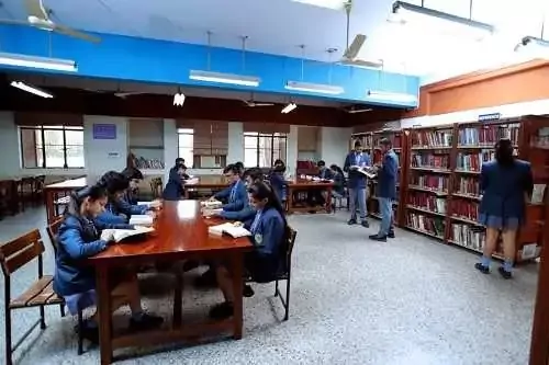 Modern School Barakhamba Road Library