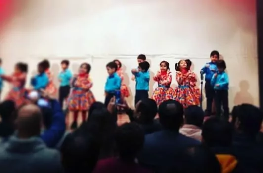 Nirmal-Bhartia-School-Dwarka-Junior-dance