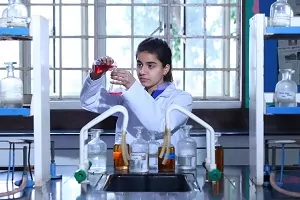 Dayawati-Modi-Academy-Meerut-Science-Lab