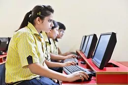 Indus-Valley-Public-School-Noida-Computer-Lab