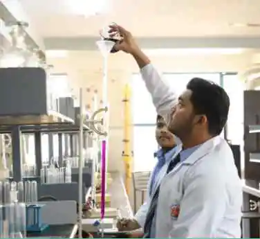 Khaitan-Public-School-Ghaziabad-Chemistery-lab
