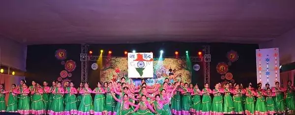 Mater-Dei-School-Tilak-Lane-New-Delhi-Dance