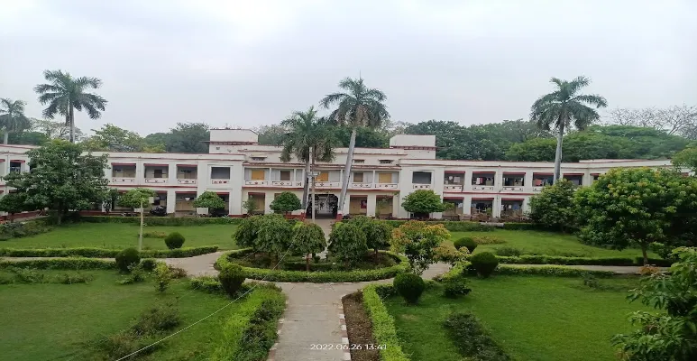 Banaras Hindu University Building